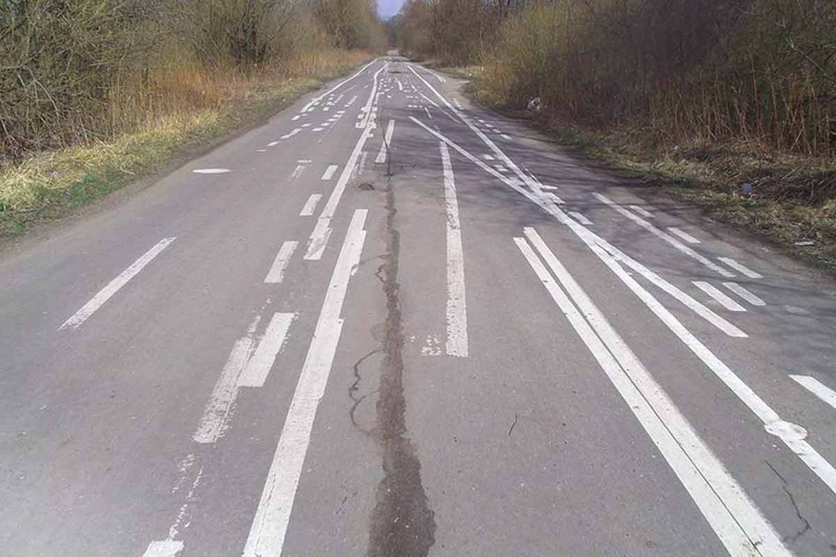 Разметка дороги в России
