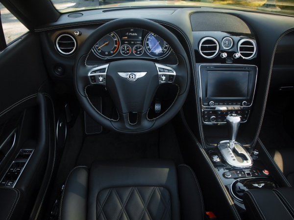Bentley Continental GTC Speed фото