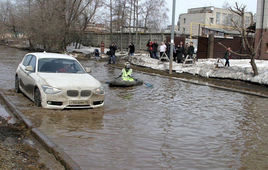 Может ли дождь машину