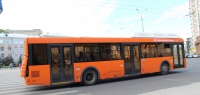Пенсионерка получила травму во время движения автобуса в Нижнем Новгороде
